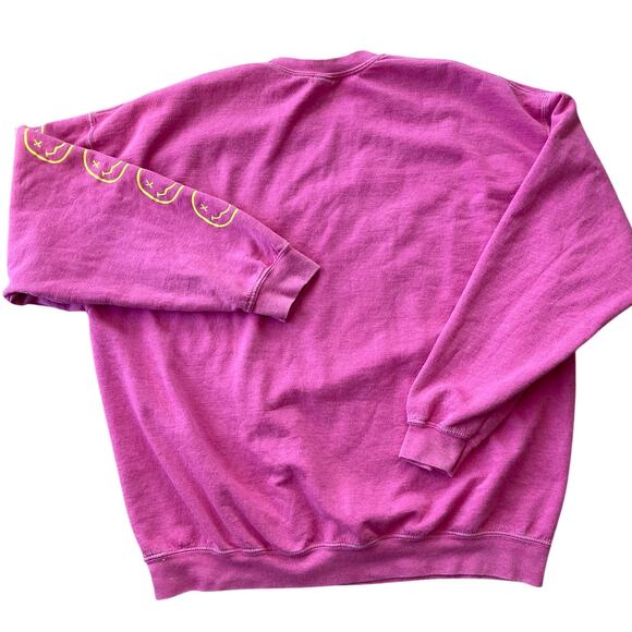 Nirvana Women’s Oversized Sweatshirt Pink Graphic Print Crewneck Pullover S/M - Picture 2 of 9